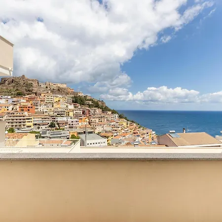 Con Vista Mare, Terrazza, Aria Condizionata شقة كاستيلساردو